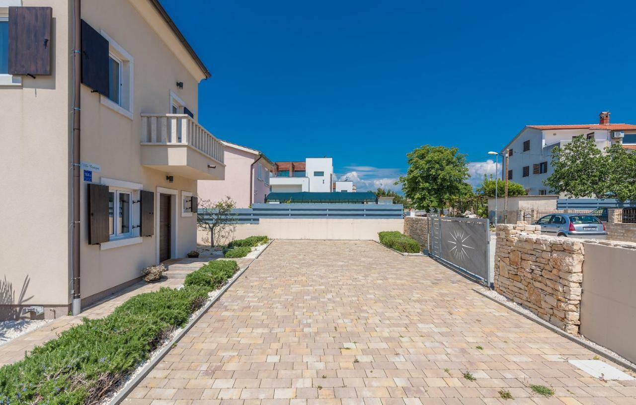Villa Castagna Near The Sea With Private Pool And Sauna Premantura Exteriér fotografie